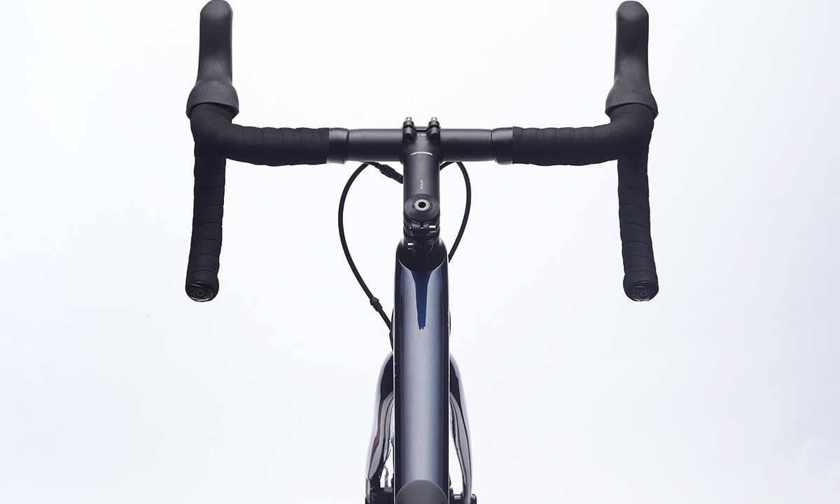 Фотография Велосипед Cannondale SYNAPSE Carbon Tiagra 28" (2021) 2020 blue